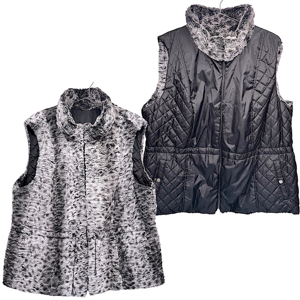 Reversible Vest Leopard Faux Fur Quilted Black with Fur Trim Vintage Y2K Mobwife